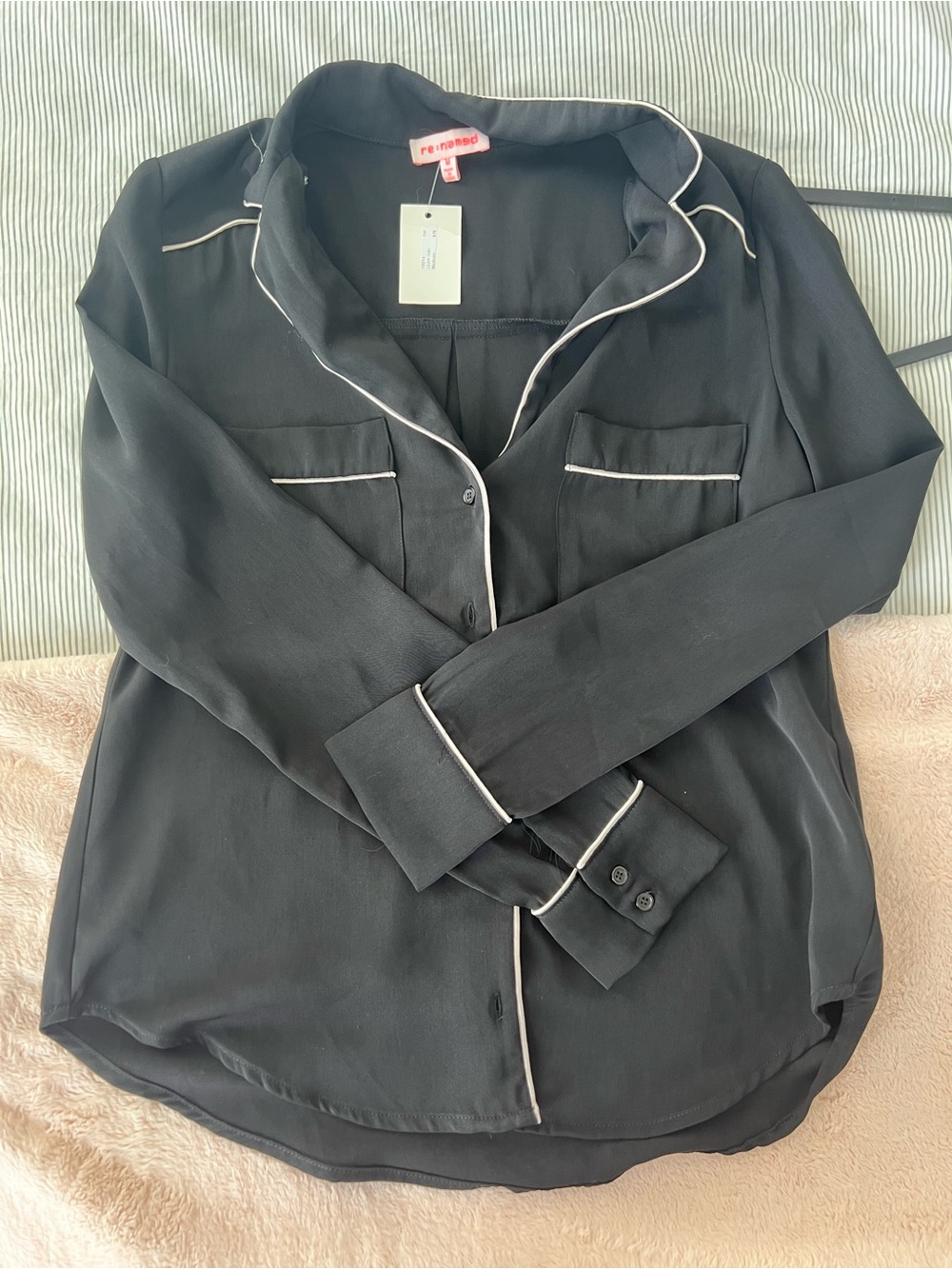 re:named Black Contrast-Piped Button Front Blouse shirt NWT size M